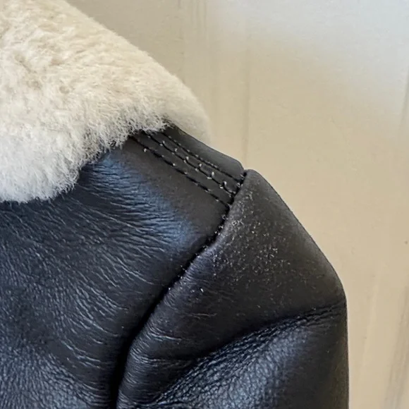 Alice + Olivia Black Leather Jacket with Cream Shearling Lapel - Picture 7 of 10